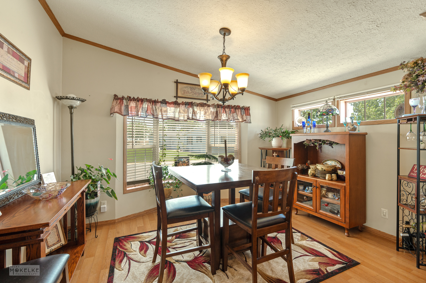 654 Bluebird Circle B Property Photo 11