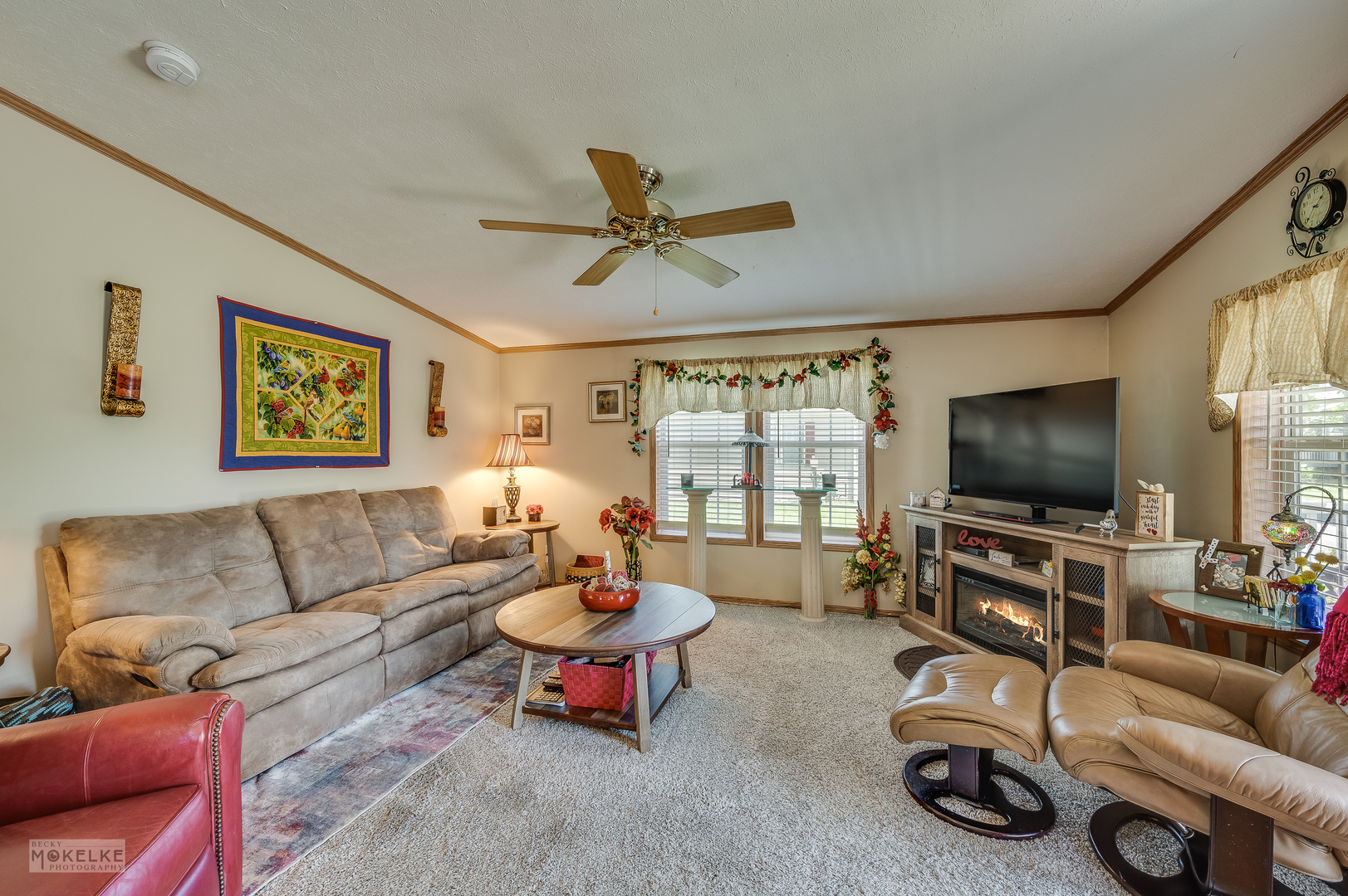 654 Bluebird Circle B Property Photo 12