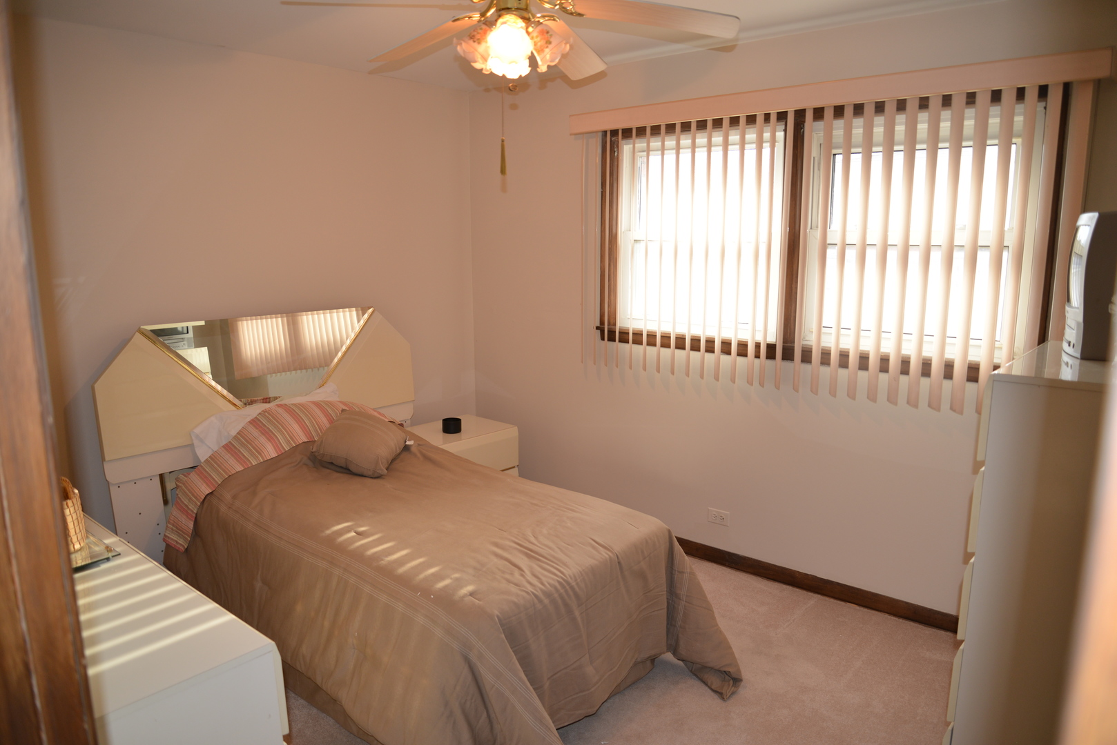 5304 Franklin Avenue Property Photo 7
