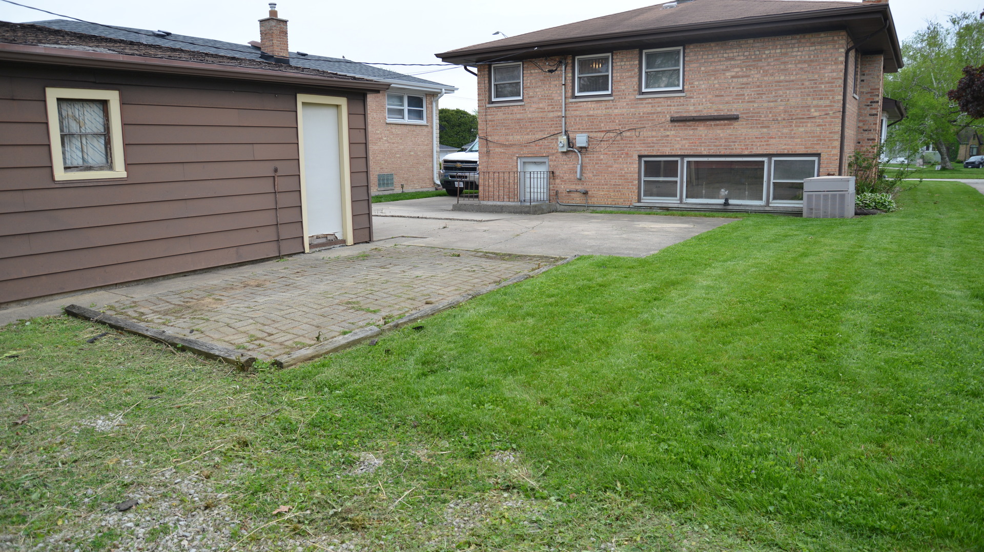 5304 Franklin Avenue Property Photo 13