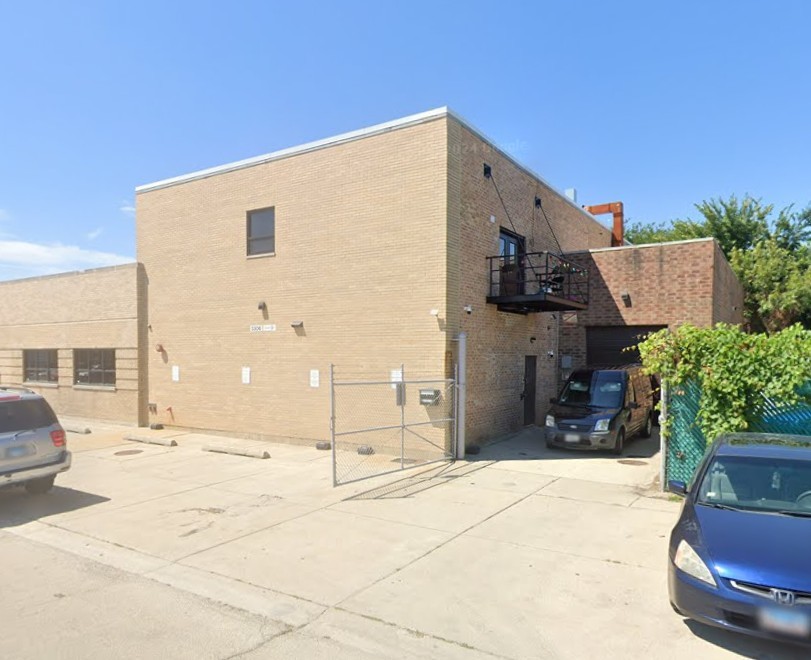 3306 N Knox Avenue Property Photo 1