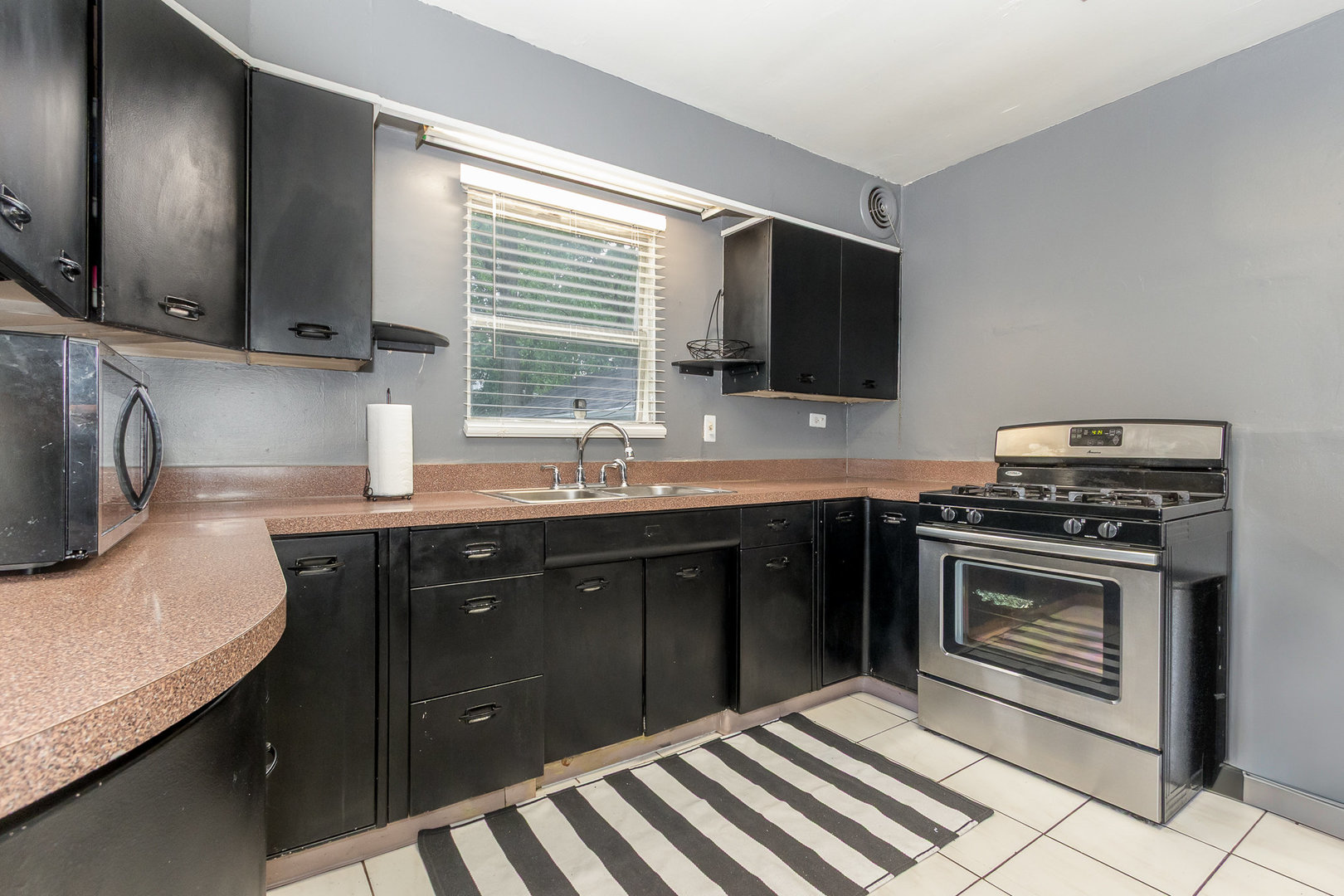 614 Oak Avenue Property Photo 8