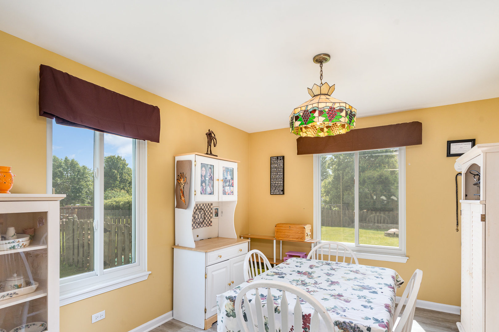 2715 Lahinch Drive Property Photo 4