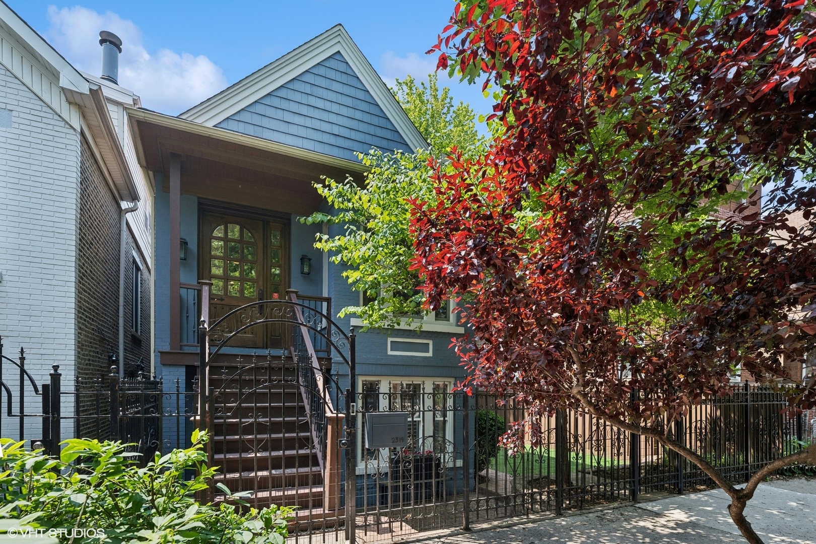 2319 W Shakespeare Street Property Photo 1