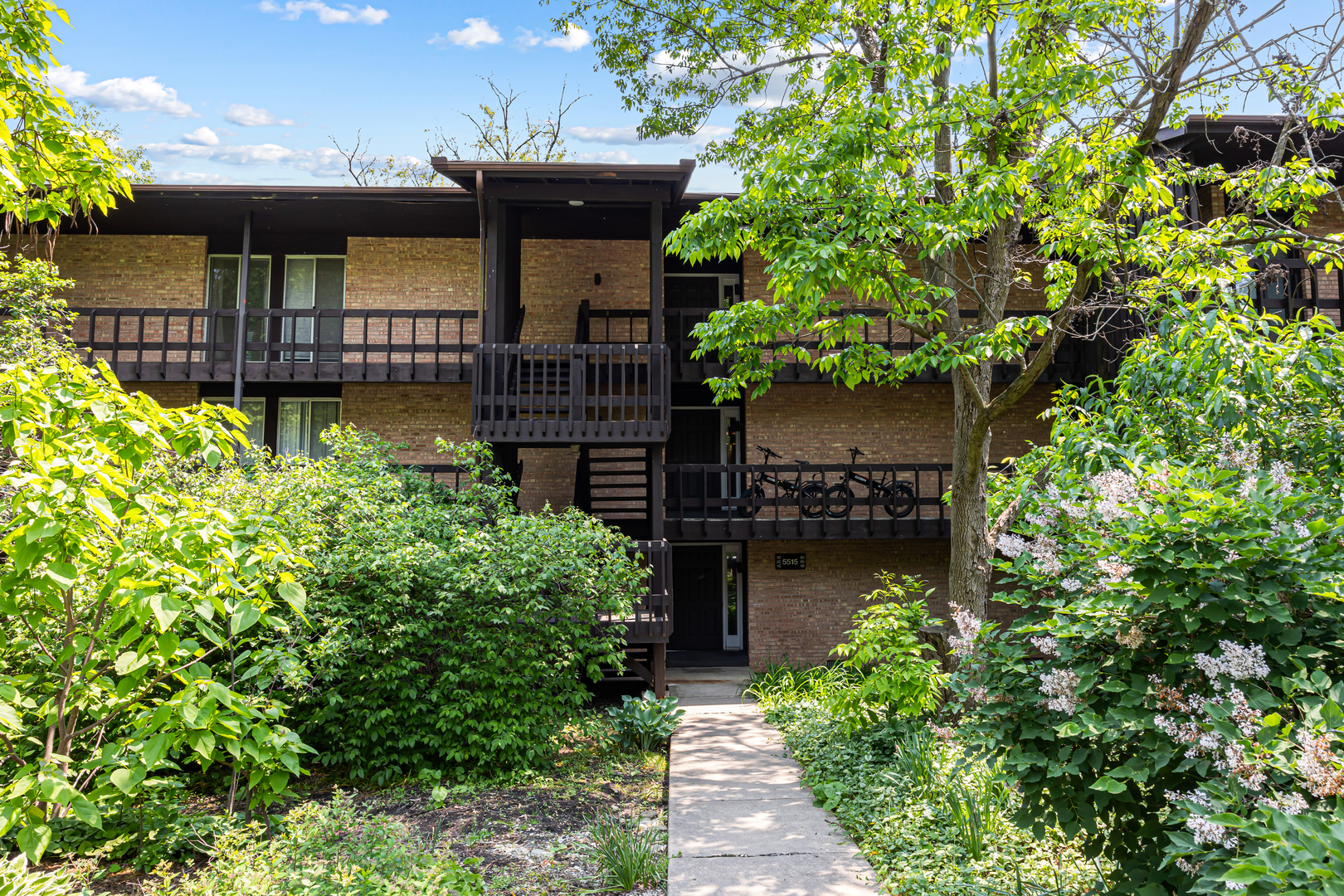 5515 Lakeside Dr Property Photo 1