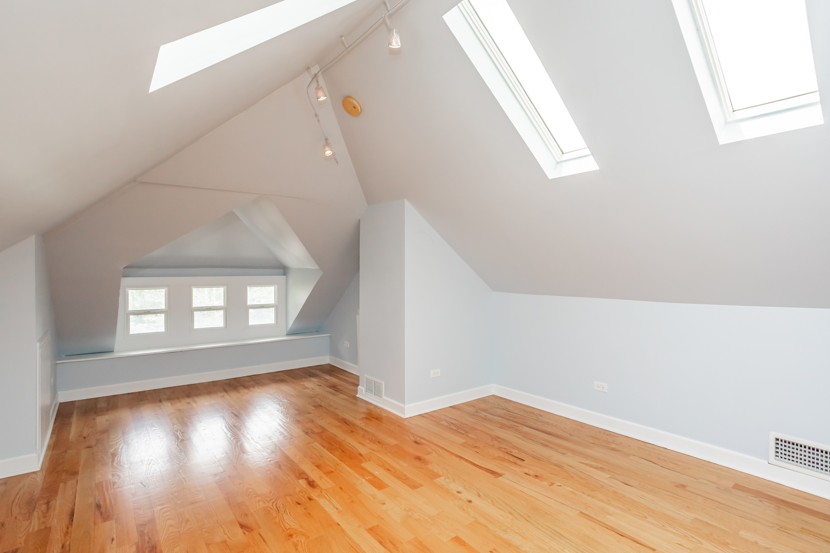 4944 W Cullom Avenue Property Photo 30