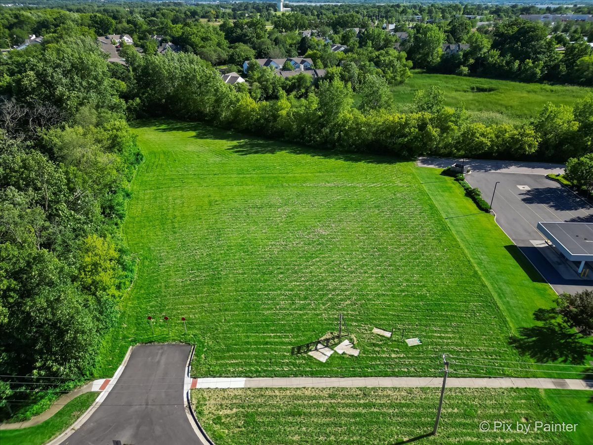 6850 Huntley Road Property Photo 2