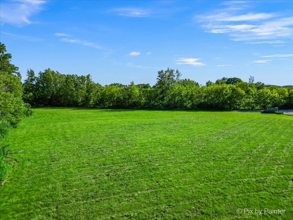 6850 Huntley Road Property Photo 10
