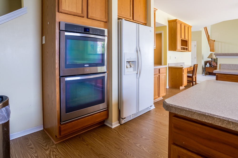 400 Bower Lane Property Photo 12