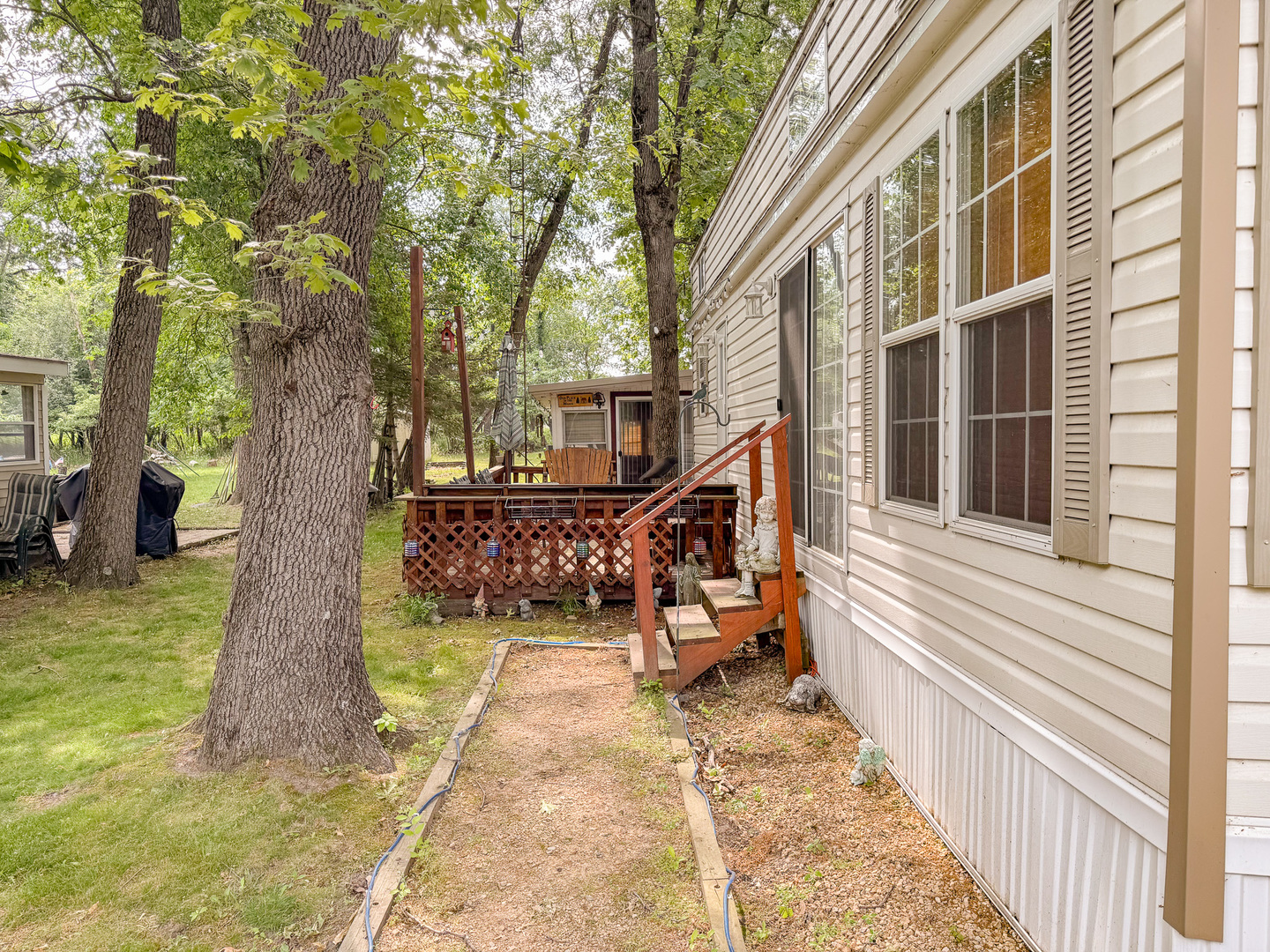 9/200 Woodhaven Property Photo 3