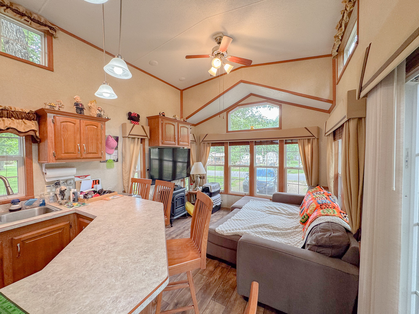 9/200 Woodhaven Property Photo 8