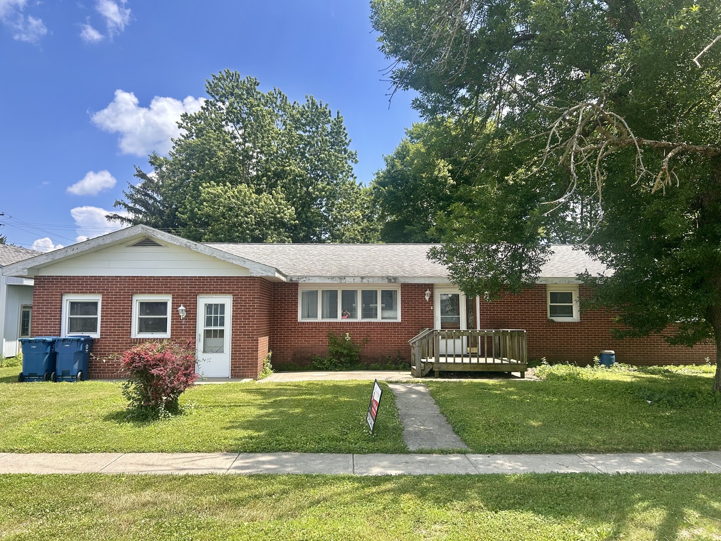 103 S Walnut Street Property Photo 1