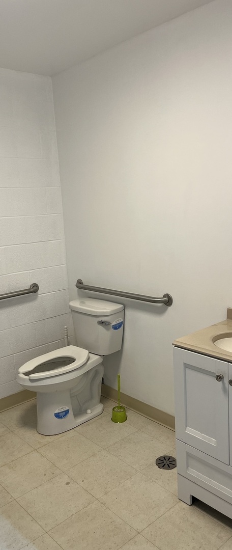 141 Christopher Way Property Photo 8