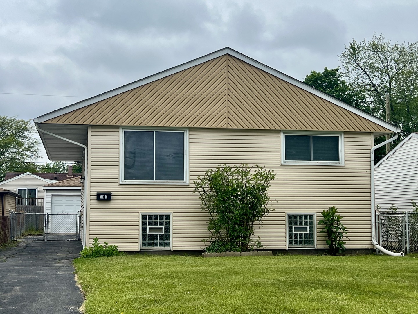 310 Merrill Avenue Property Photo 1