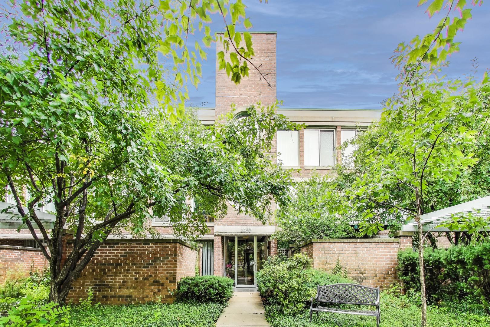 2050 Arbor Lane 301