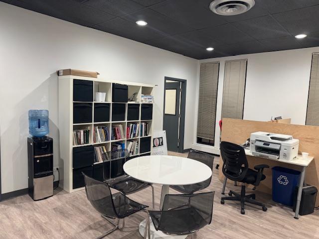 6650 N Northwest Highway Property Photo 13