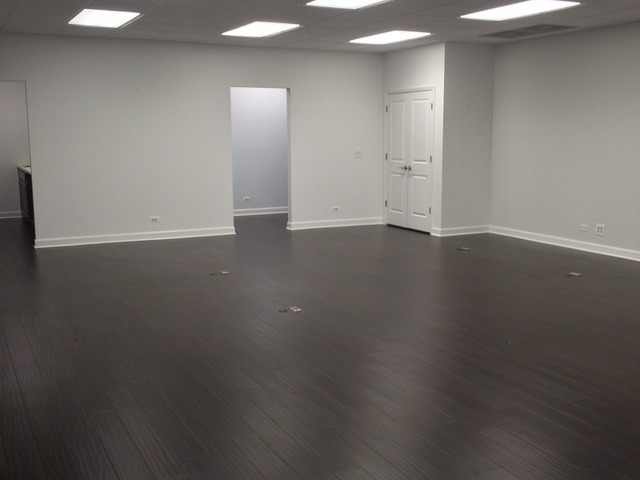 6650 N Northwest Highway Property Photo 18