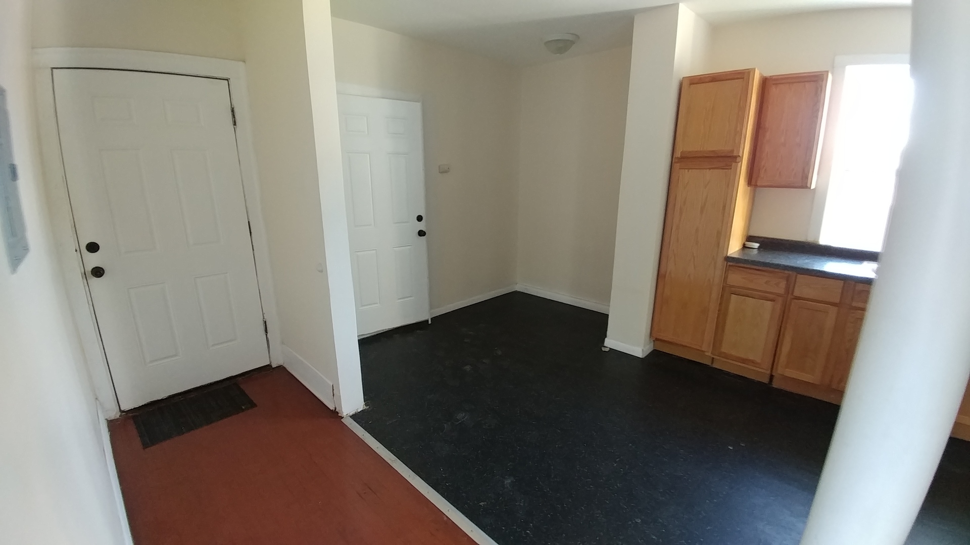 1818 W 78th Street Property Photo 13