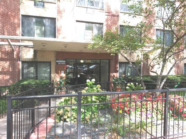 540 W Roscoe Street 276