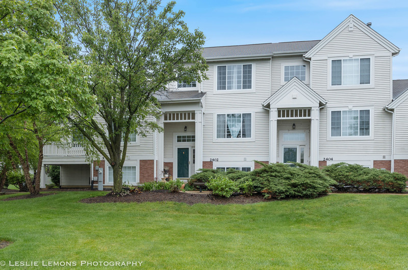 2402 Oakfield Court Property Photo 1