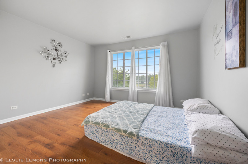 2402 Oakfield Court Property Photo 12