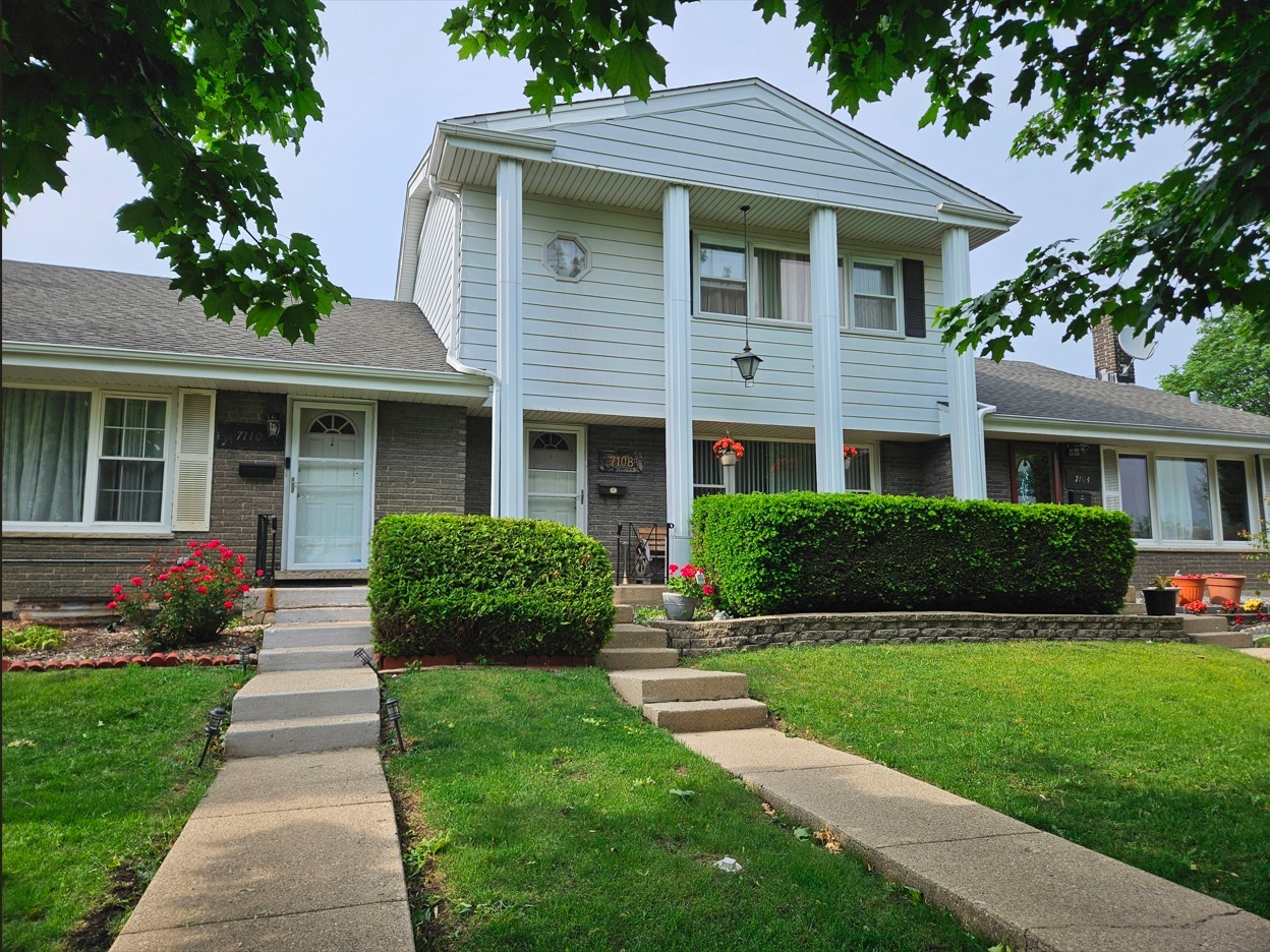 7108 Niles Avenue Property Photo 1