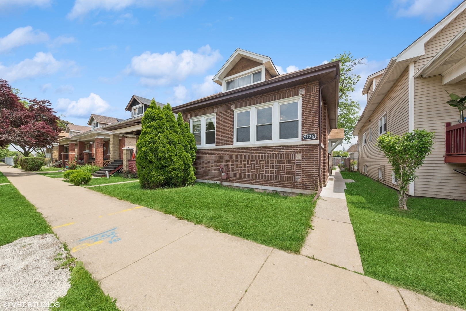 5725 S Washtenaw Avenue Property Photo 1