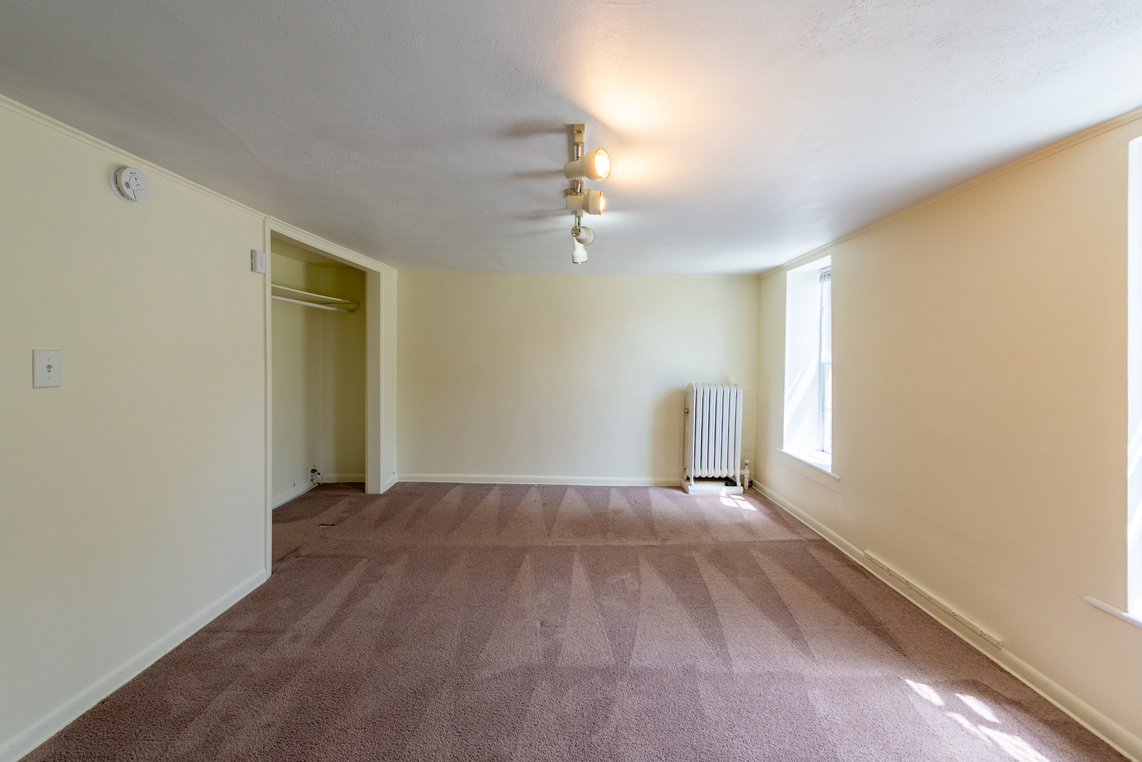 117 S Prairie Street Property Photo 18
