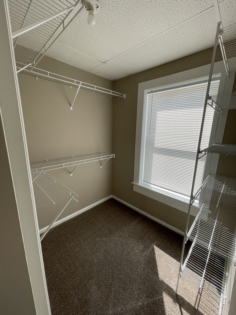 505 W Side Square Property Photo 16