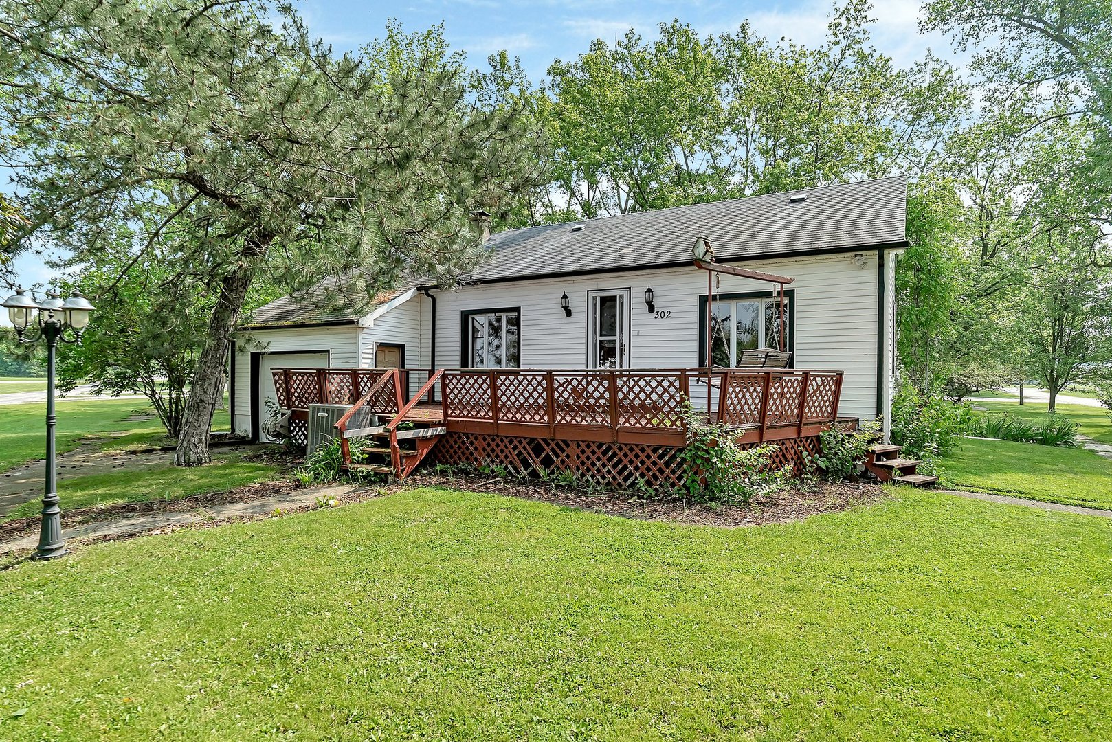 302 Wabash Avenue Property Photo 1
