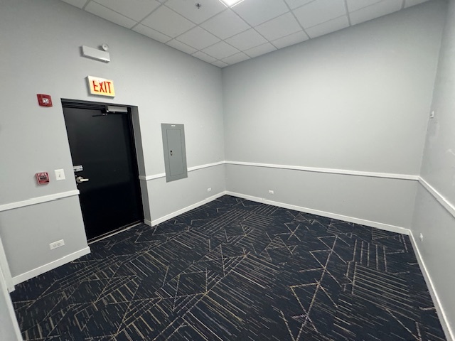 7929 W Cermak Road I Property Photo 17