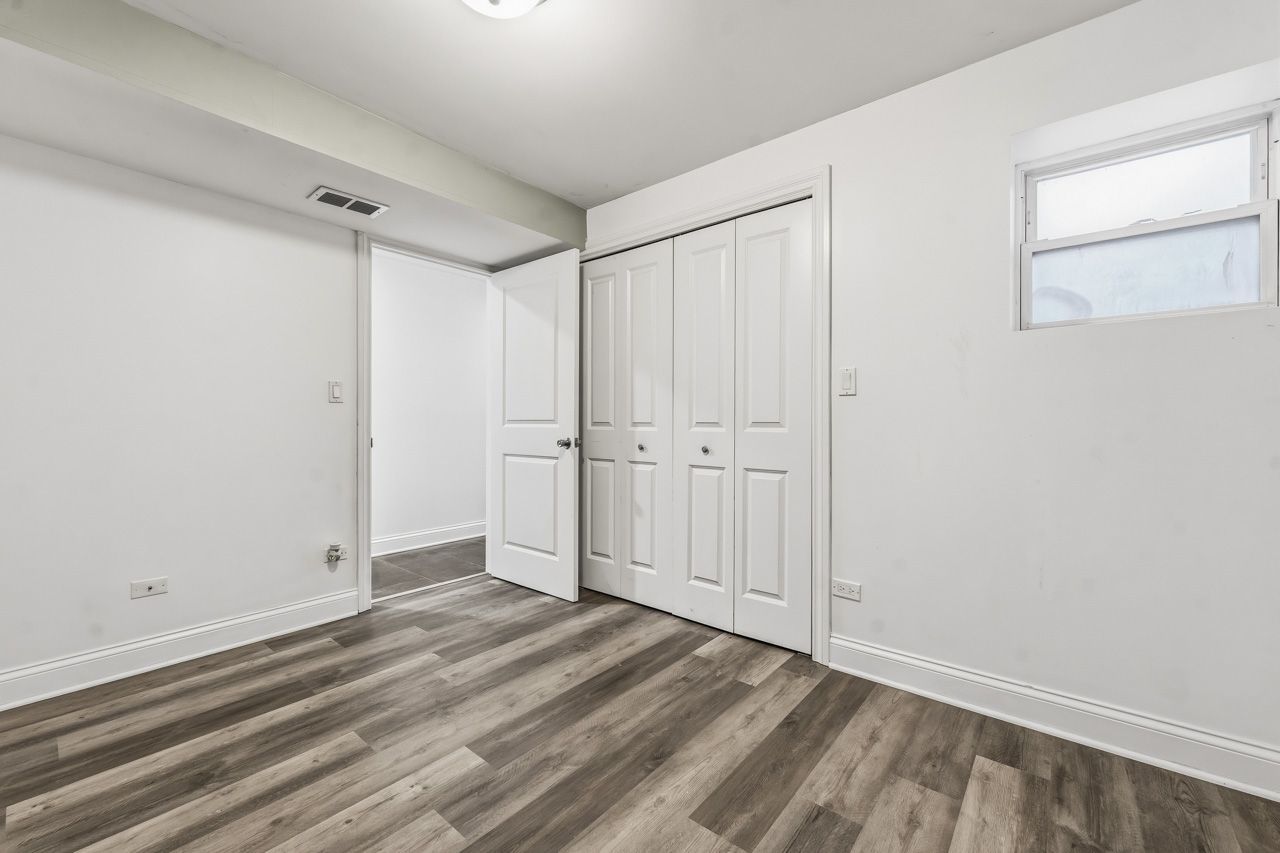7733 N Marshfield Avenue Property Photo 25