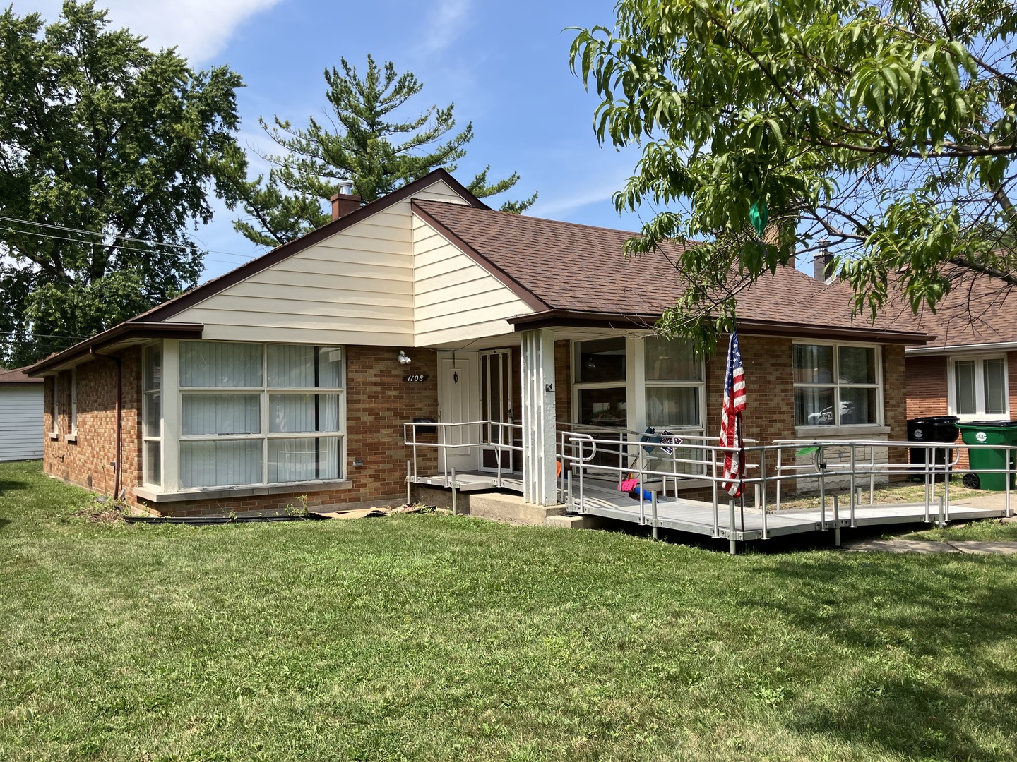 1108 Portsmouth Avenue Property Photo 1