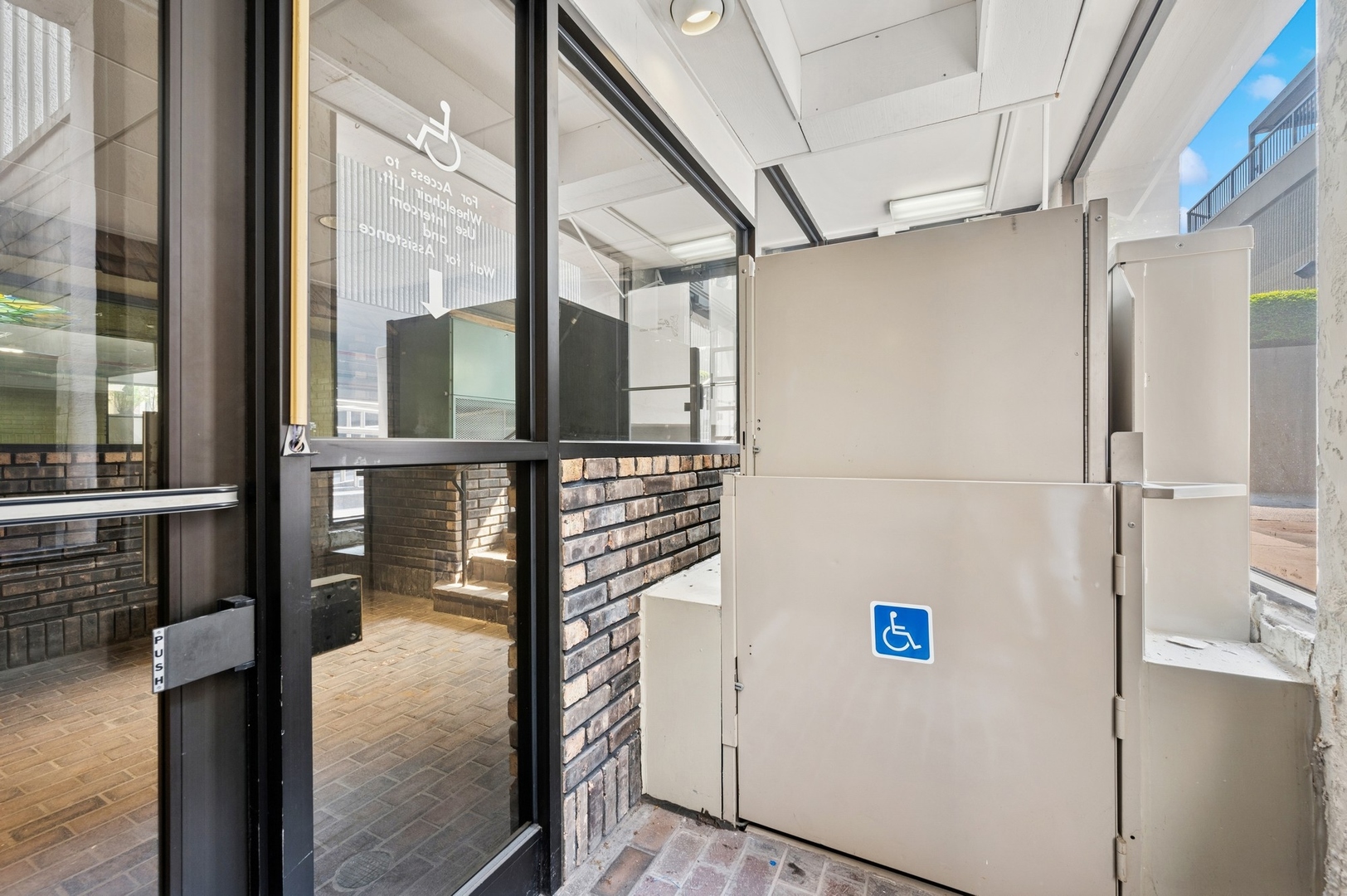 2020 N Lincoln Cu1 Property Photo 7