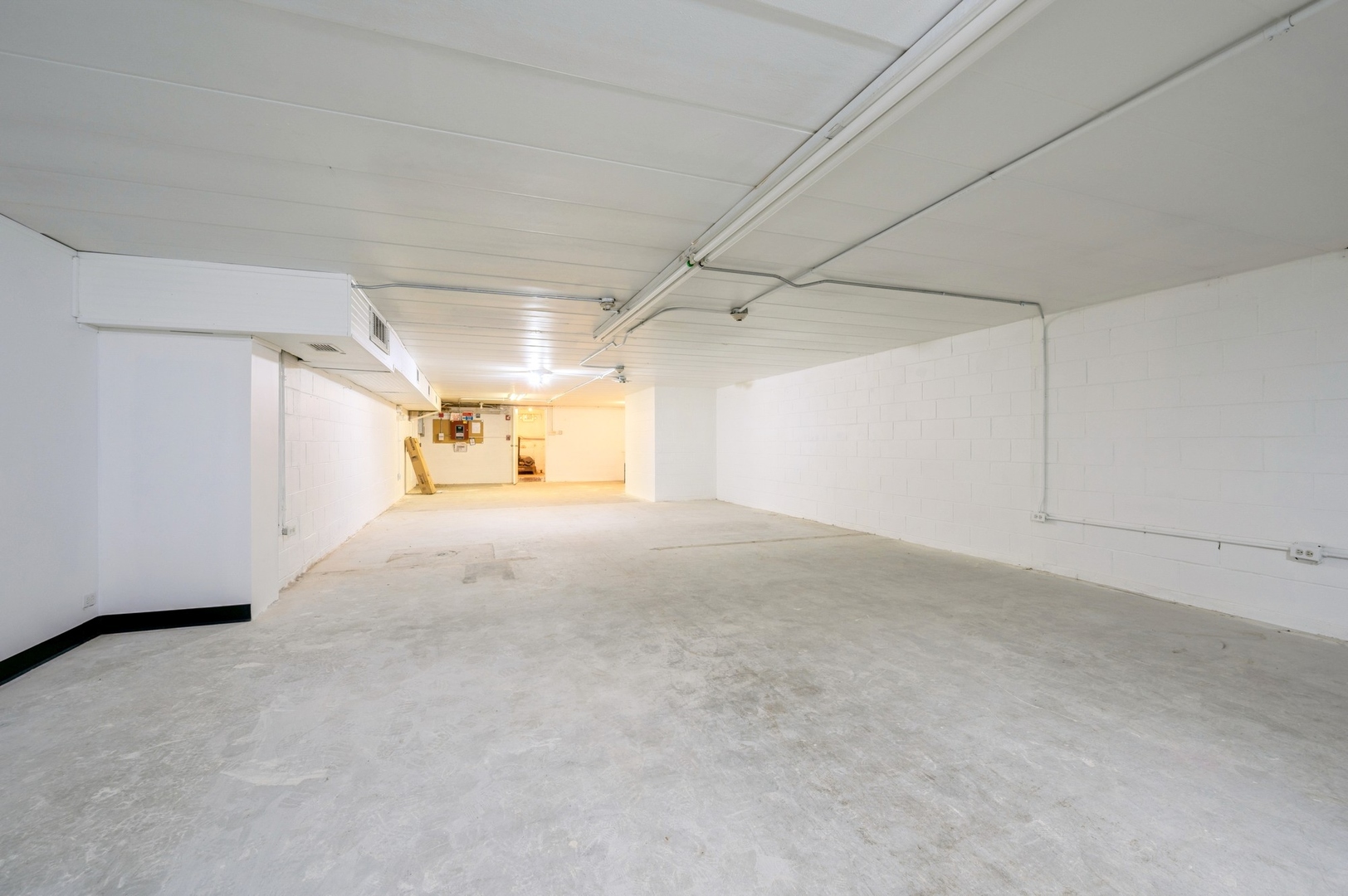6615 Cermak Road Property Photo 10