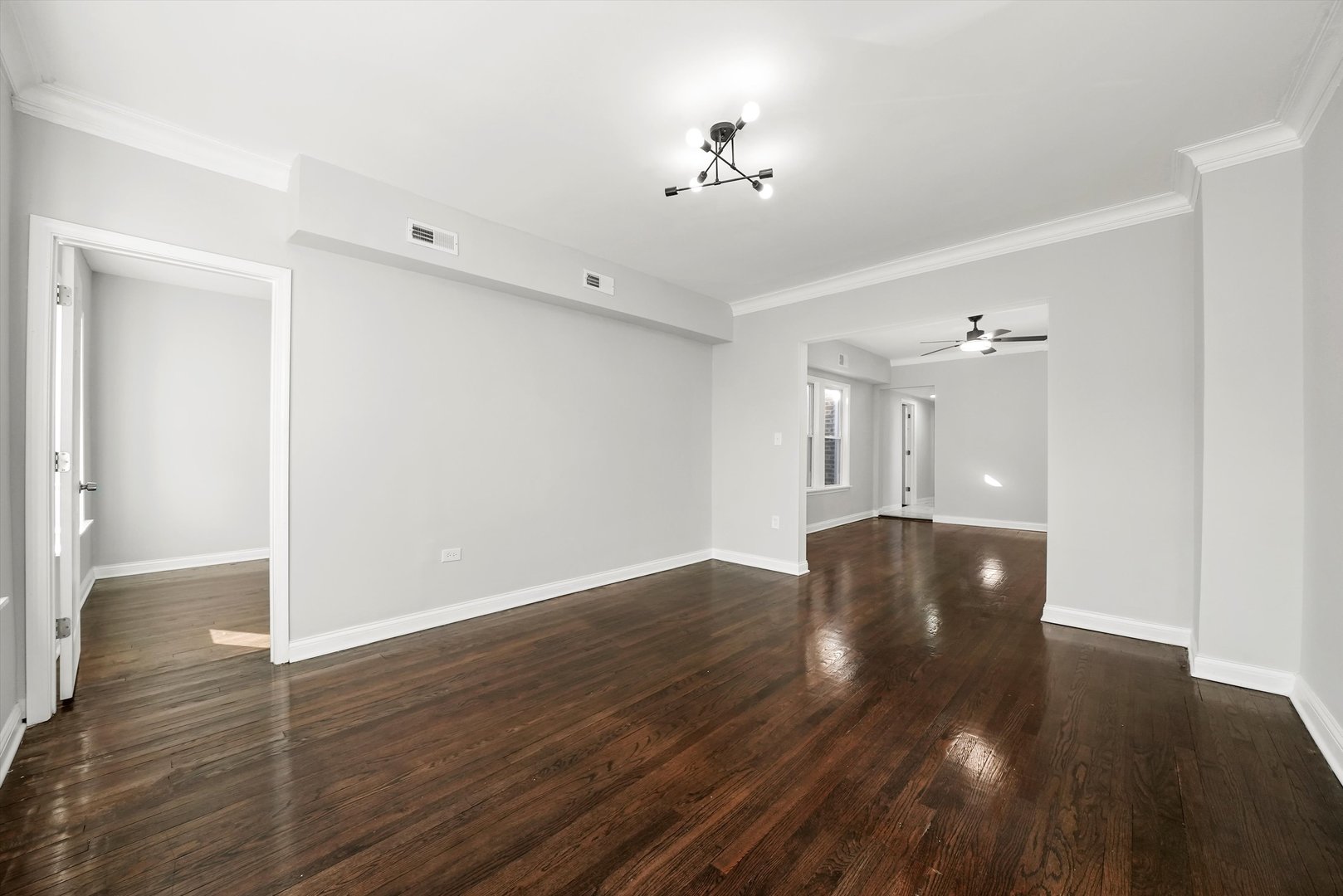 5242 W Division Street Property Photo 19