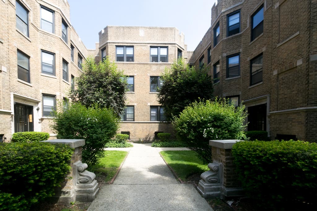 622 W Stratford Place GDN Property Photo 1