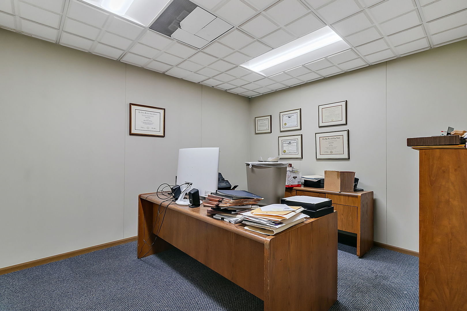 6930 W 79th Street Property Photo 5