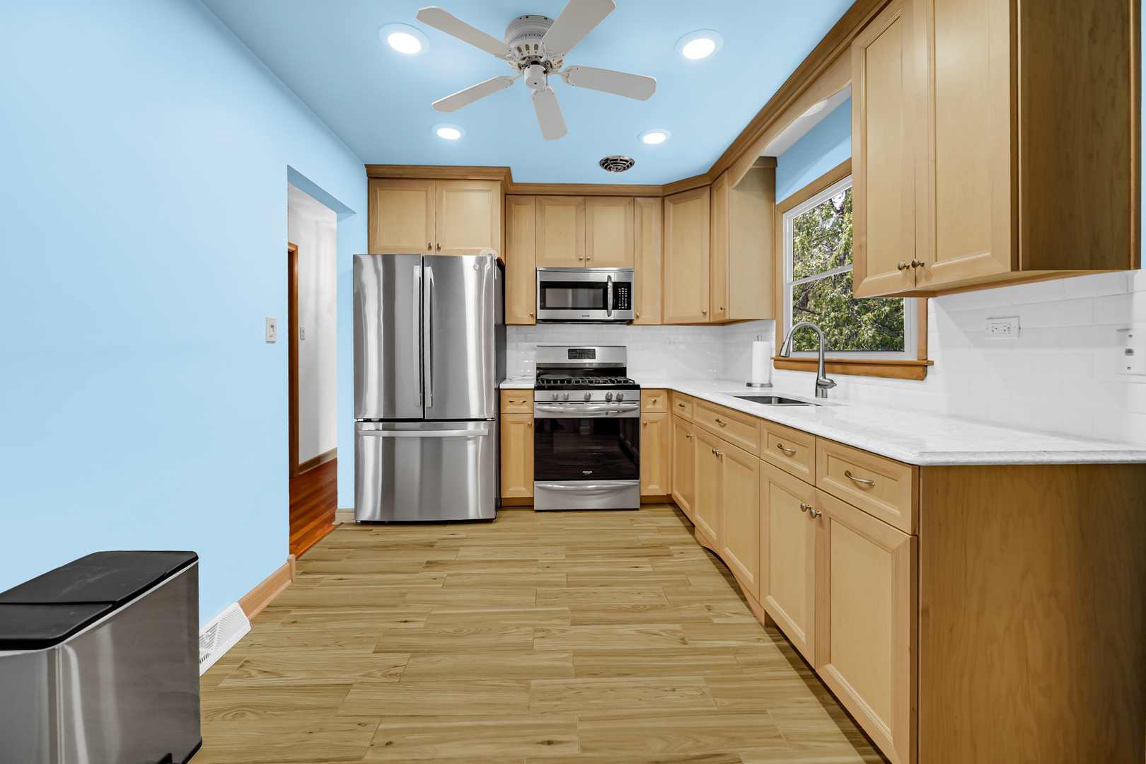 10021 Cook Avenue Property Photo 2