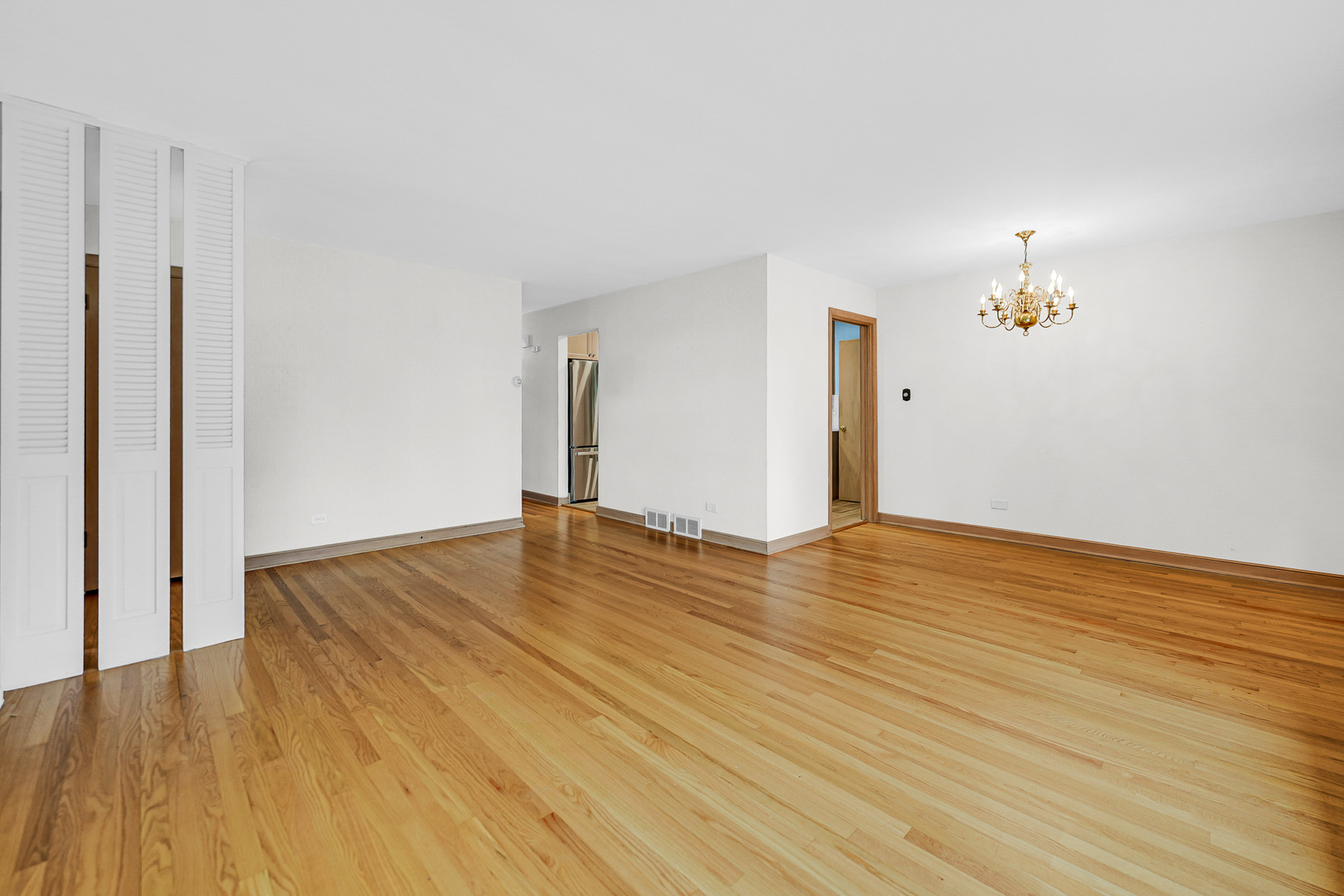 10021 Cook Avenue Property Photo 8