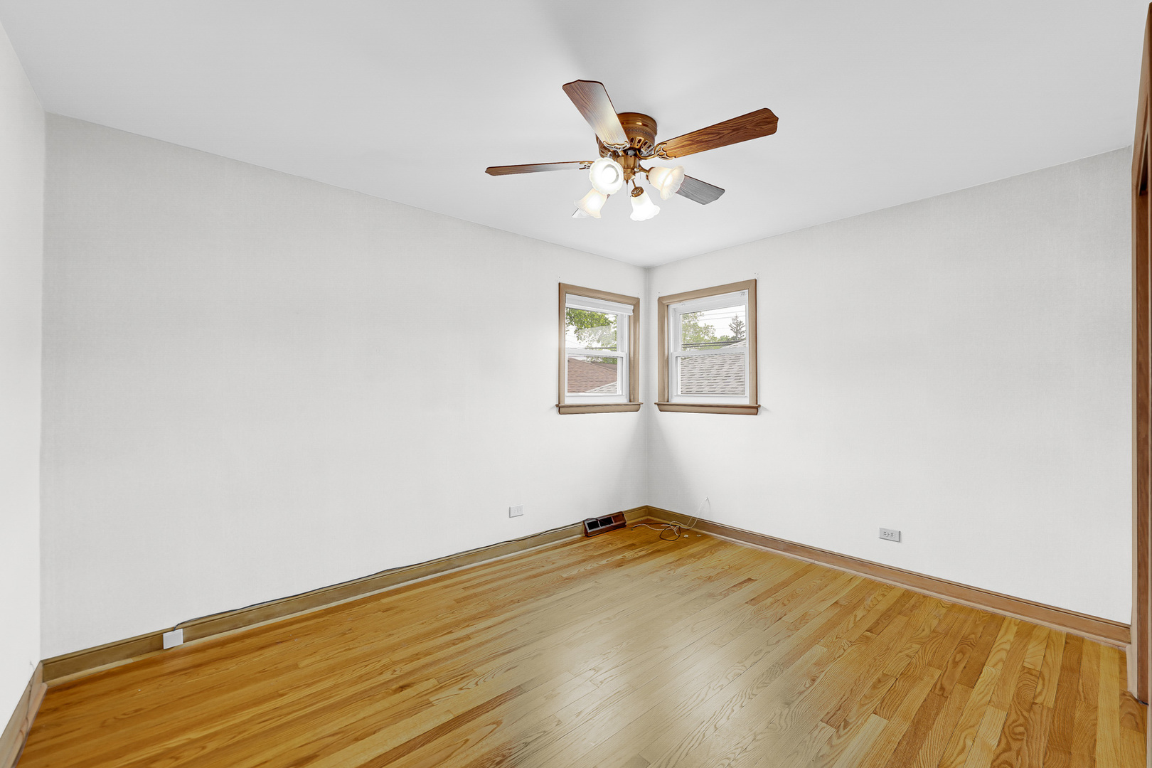 10021 Cook Avenue Property Photo 11