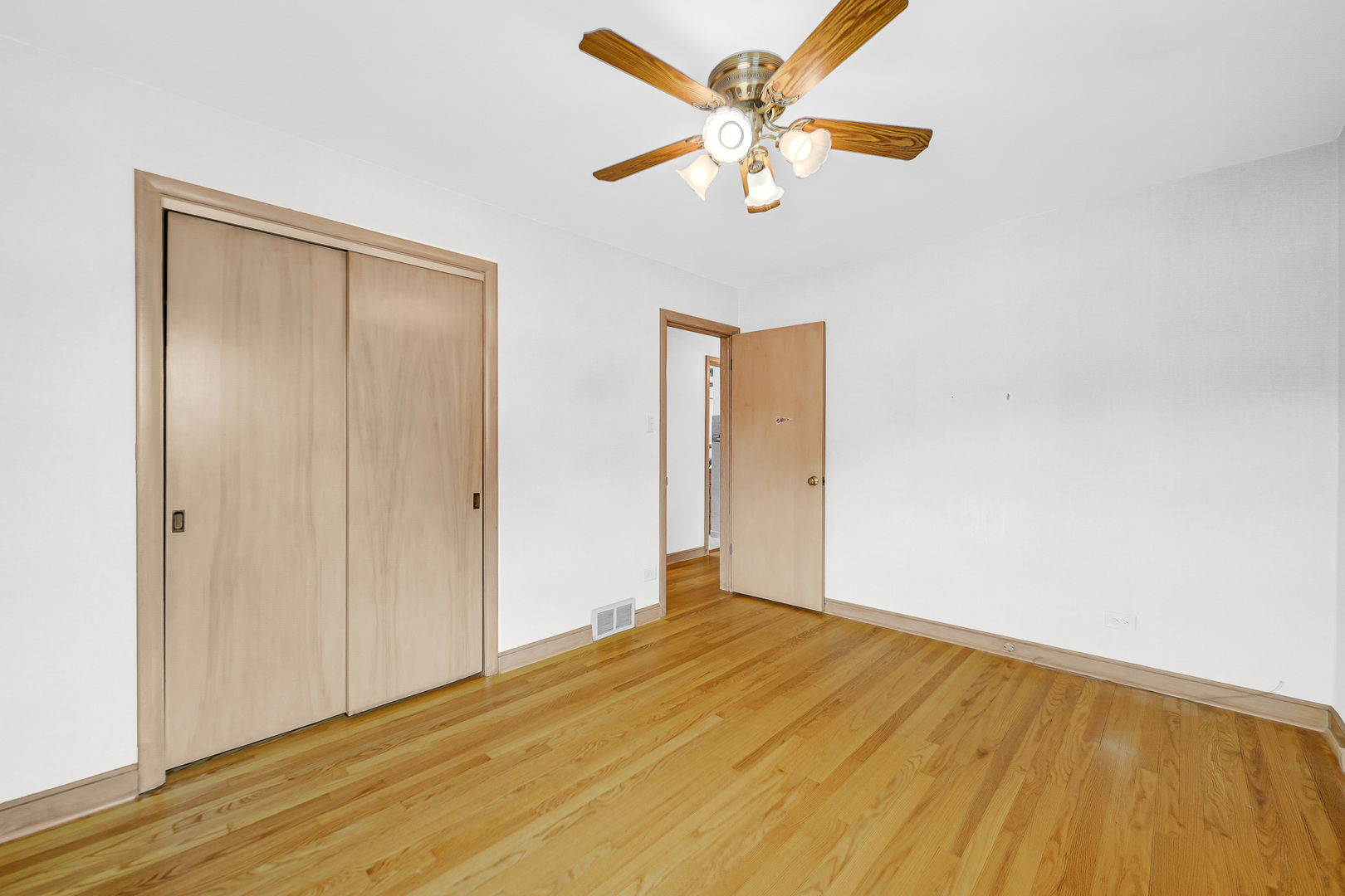 10021 Cook Avenue Property Photo 12