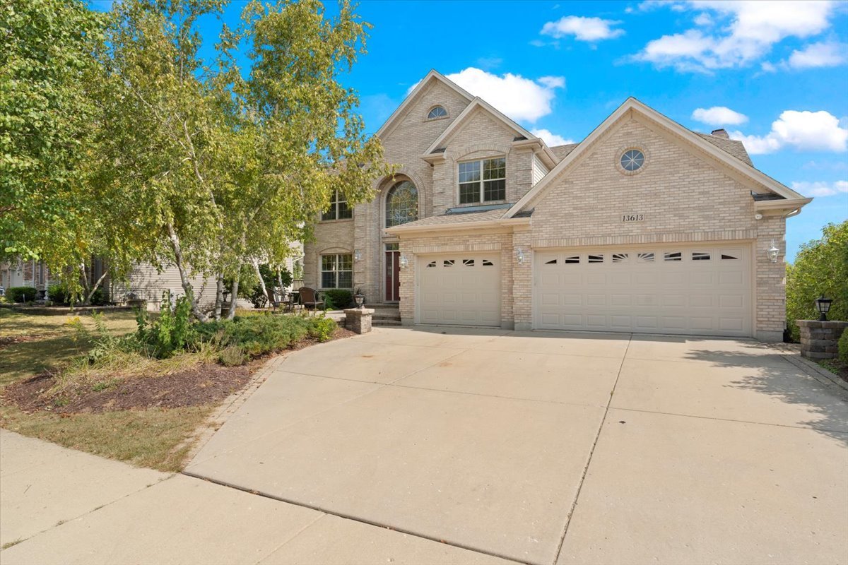 13613 Arborview Boulevard Property Photo 1