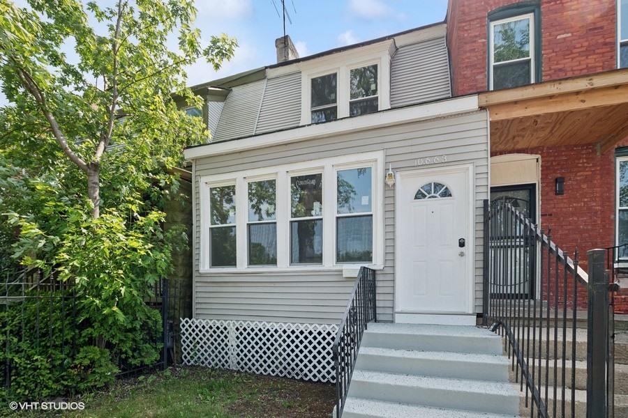 10663 S Champlain Avenue Property Photo 1