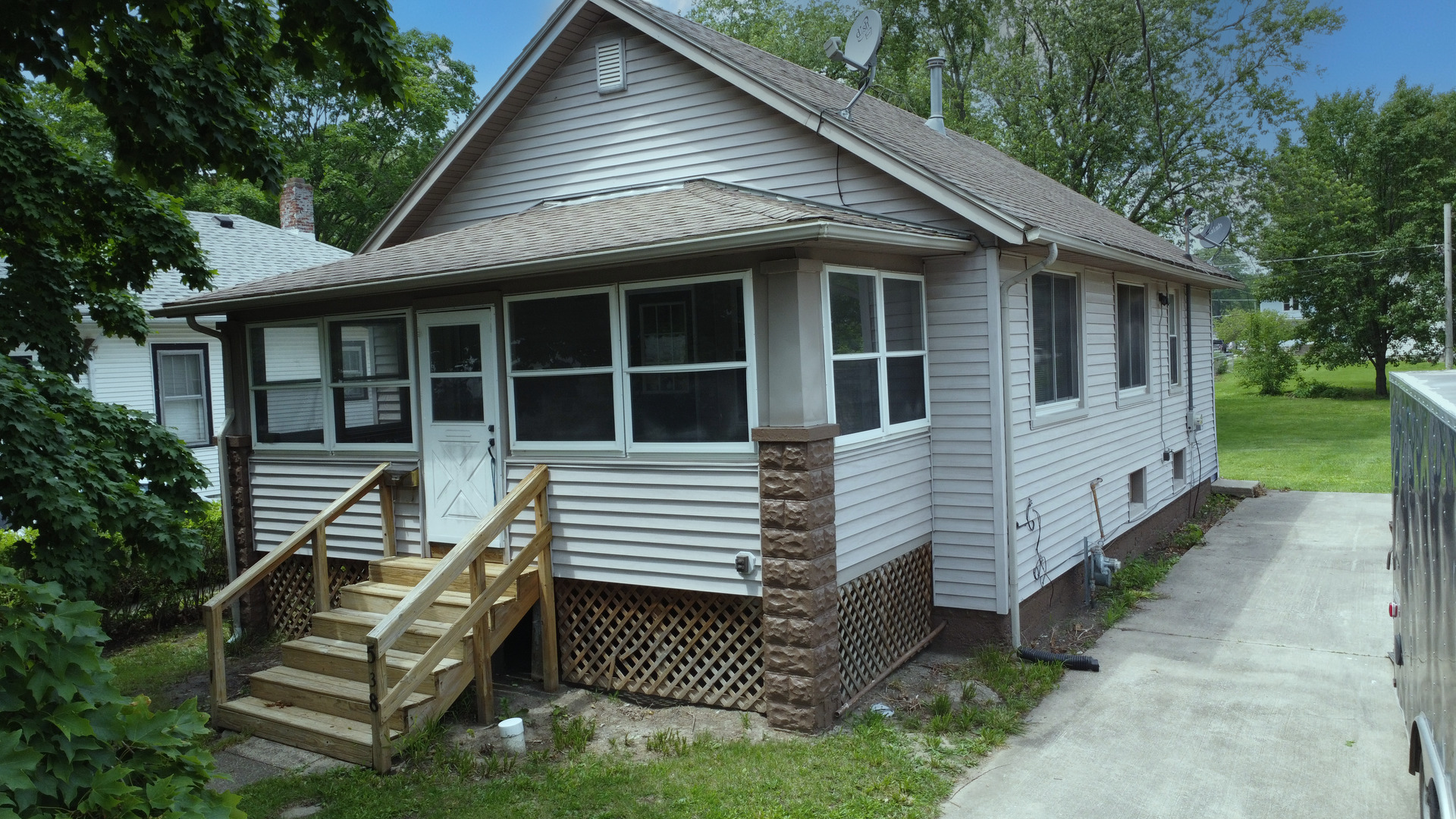 538 E Mulberry Street Property Photo 1
