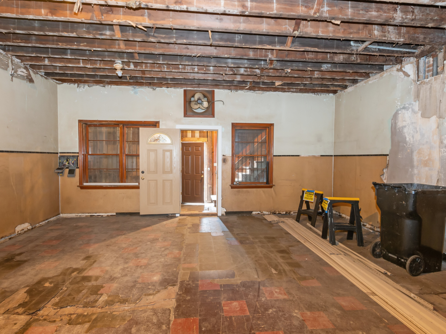 8409 S Burley Avenue Property Photo 7