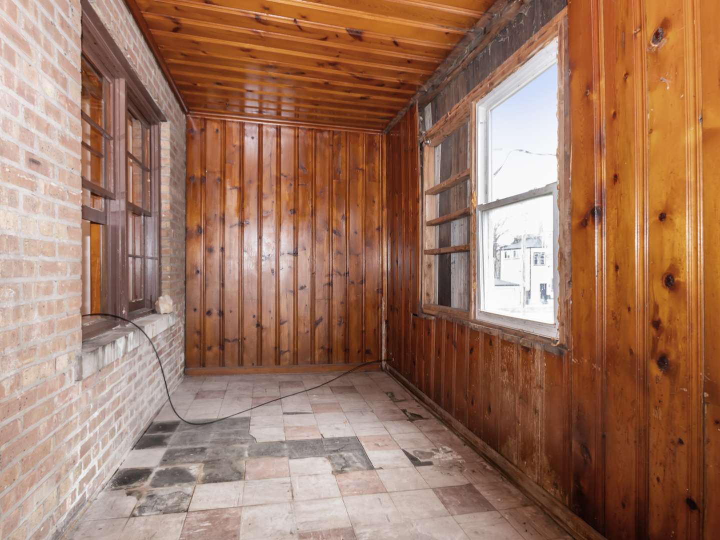 8409 S Burley Avenue Property Photo 12