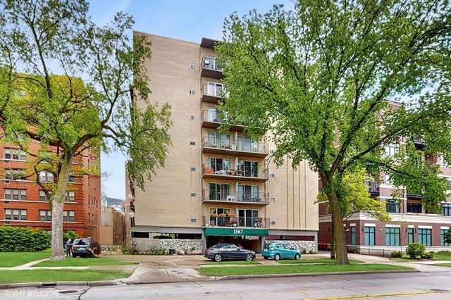 1567 Ridge Avenue 401 Property Photo 1