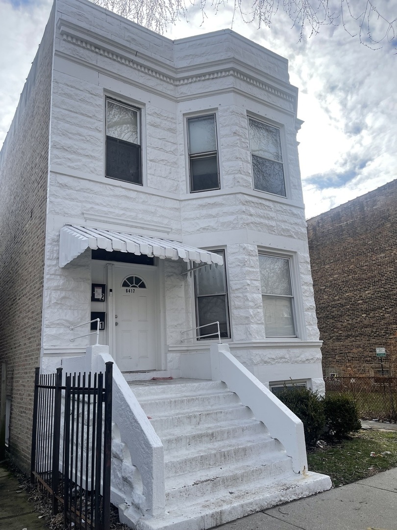 6417 S Eberhart Avenue Property Photo 1