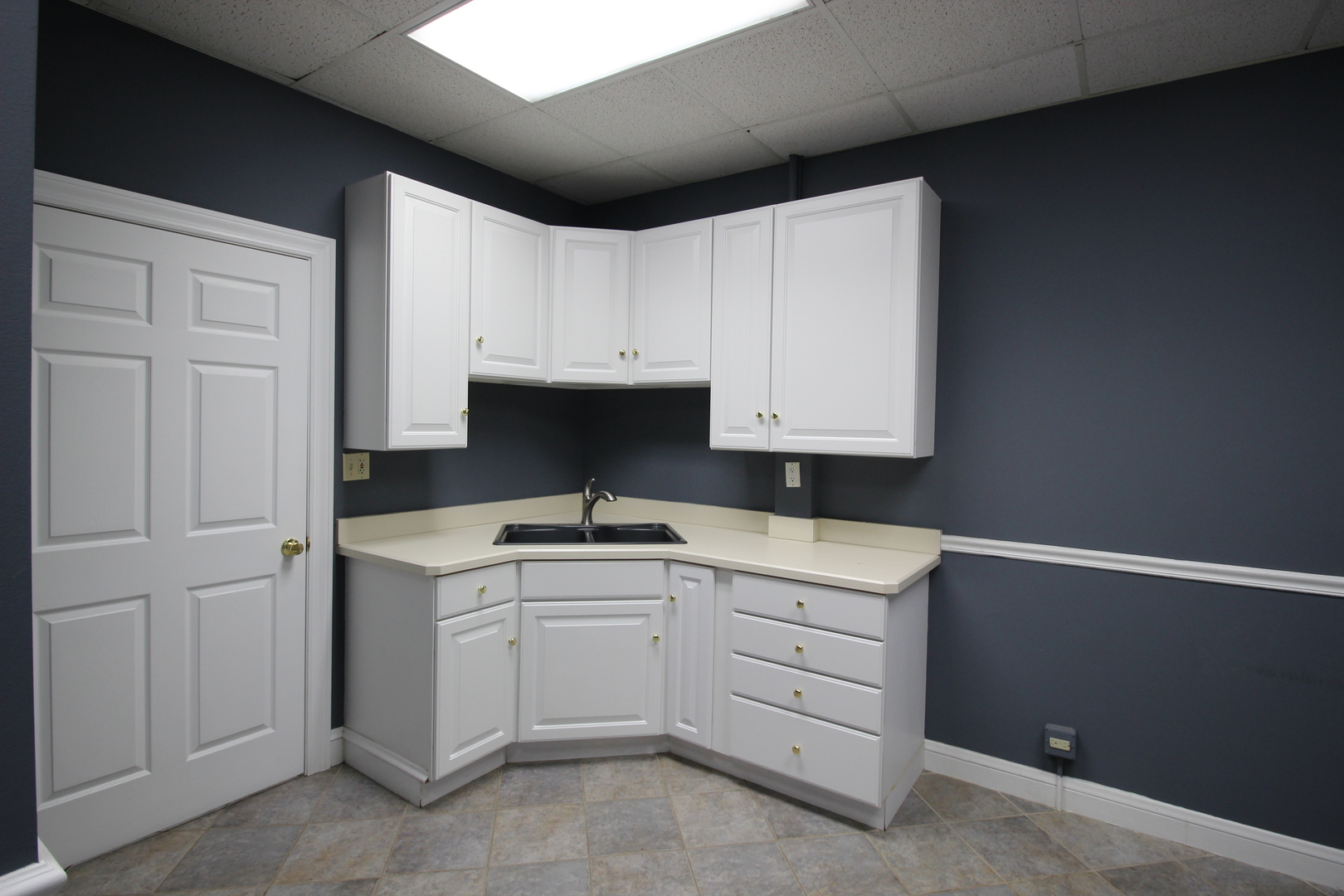 528 York Street 528 Property Photo 8